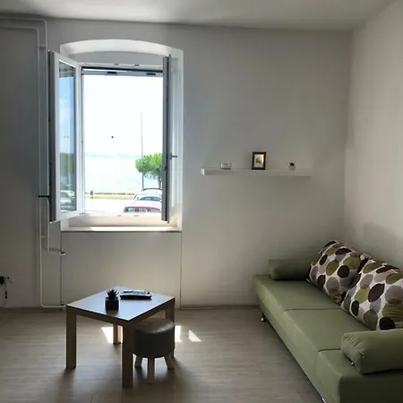 Apartment Aurora