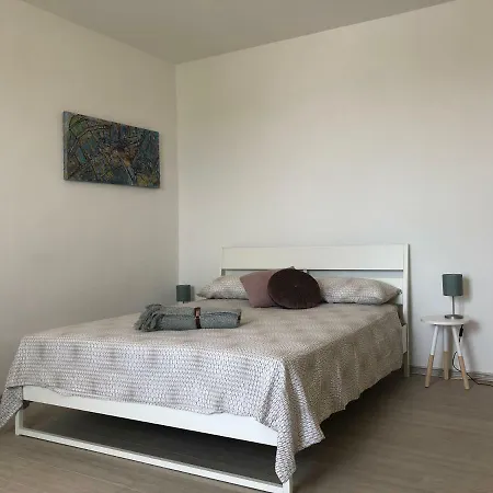 Aurora Apartment