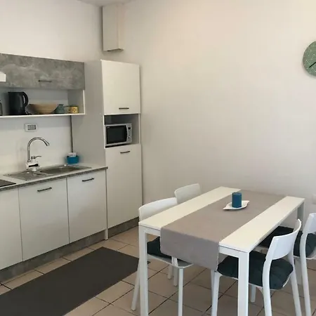 Aurora Apartment *